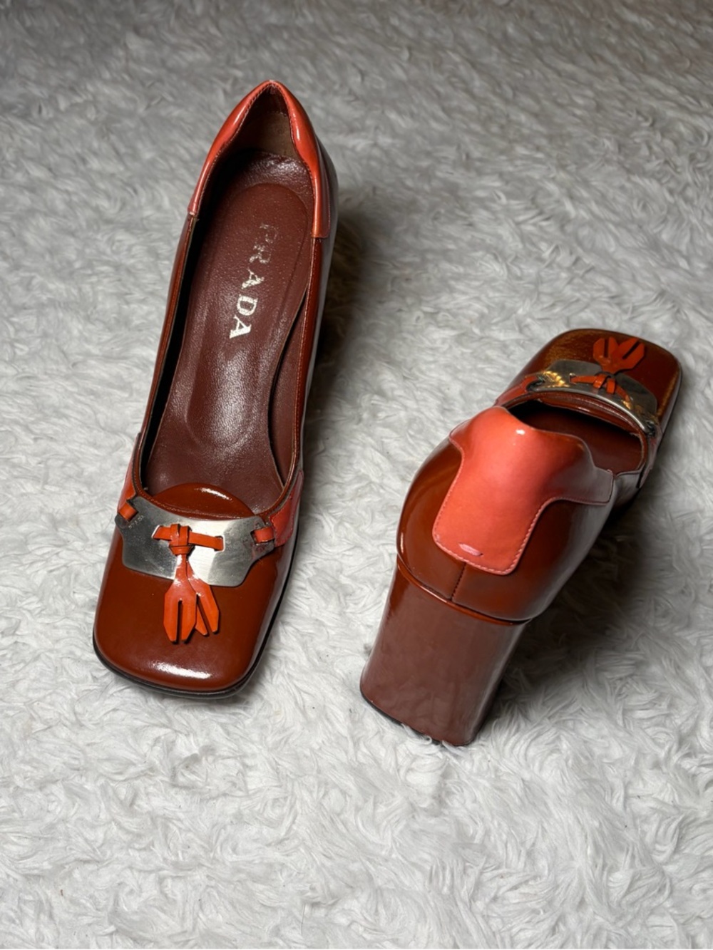 Vintage Prada 1999 Square Toe Patent Leather Heels, Size 39 (US8.5 or 9) - Picture 5 of 7